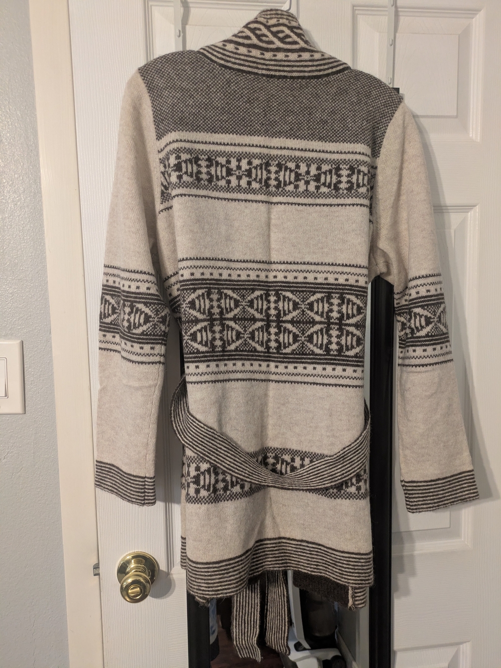 Pendleton Discovery Cream and Brown Shawl Collar Cardigan